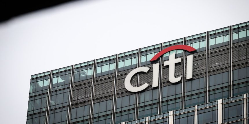 In lawsuit, dealer alleges Citi dealer sexually harassed her for years